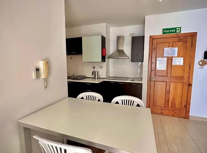 Dhalia Apartments - St. Julians